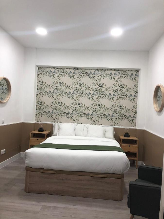Hola Rooms Мадрид Екстериор снимка